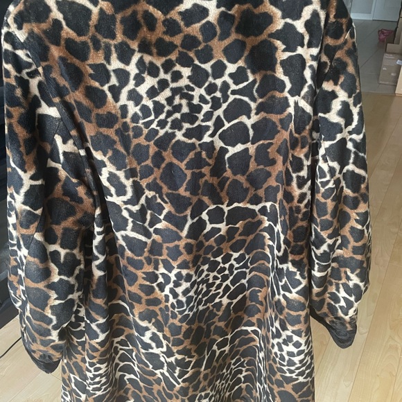 Vintage Leopard Print Swing Coat - Picture 2 of 6